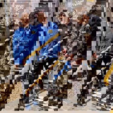 Ryde mayor has cat counterpart at Cat Protection Adoption Centre